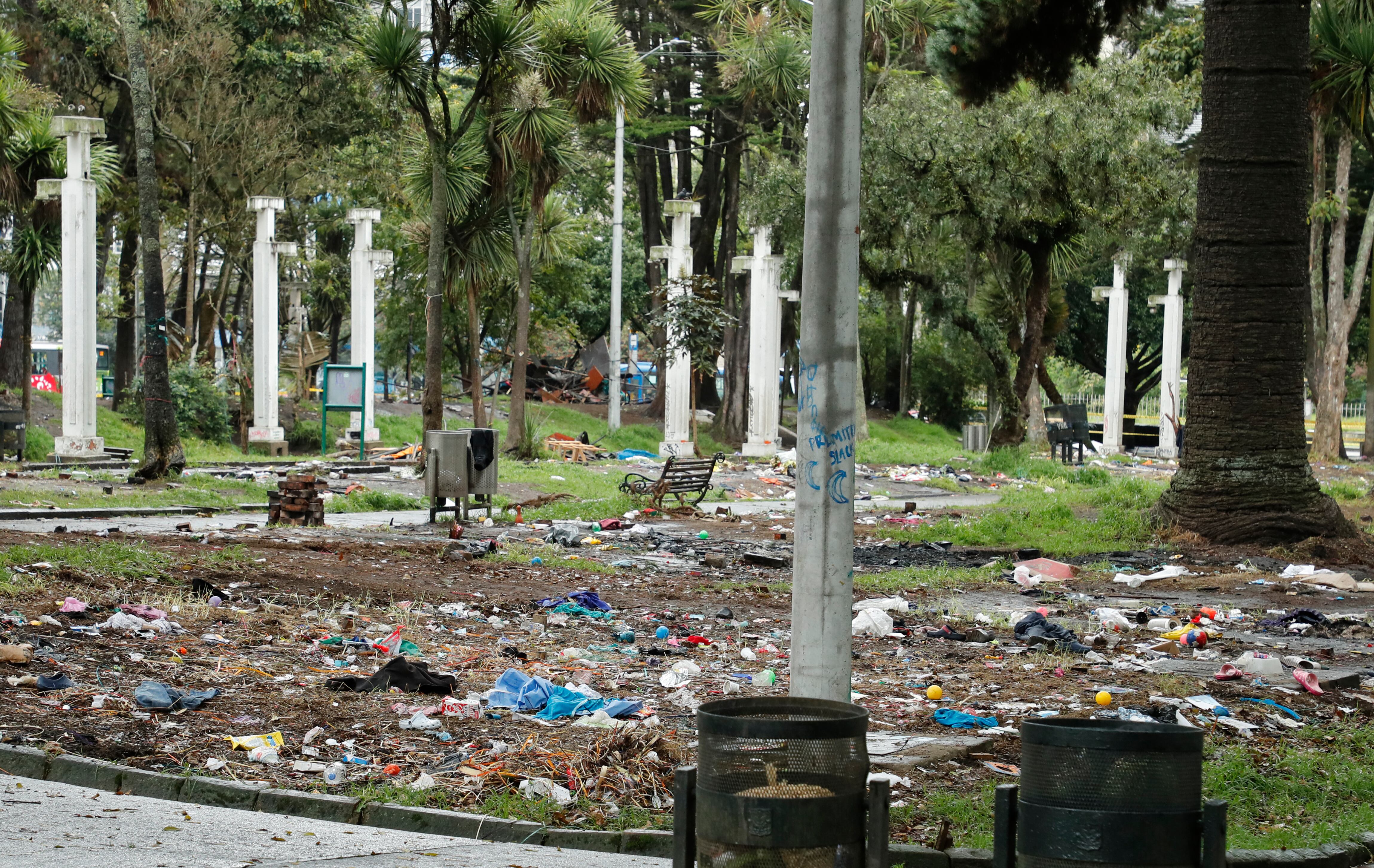 Así quedó el parque Nacional después de 226 días de asentamiento de los indígenas, 
Bogotá mayo 13 del 2022
Foto Guillermo Torres Reina / Semana