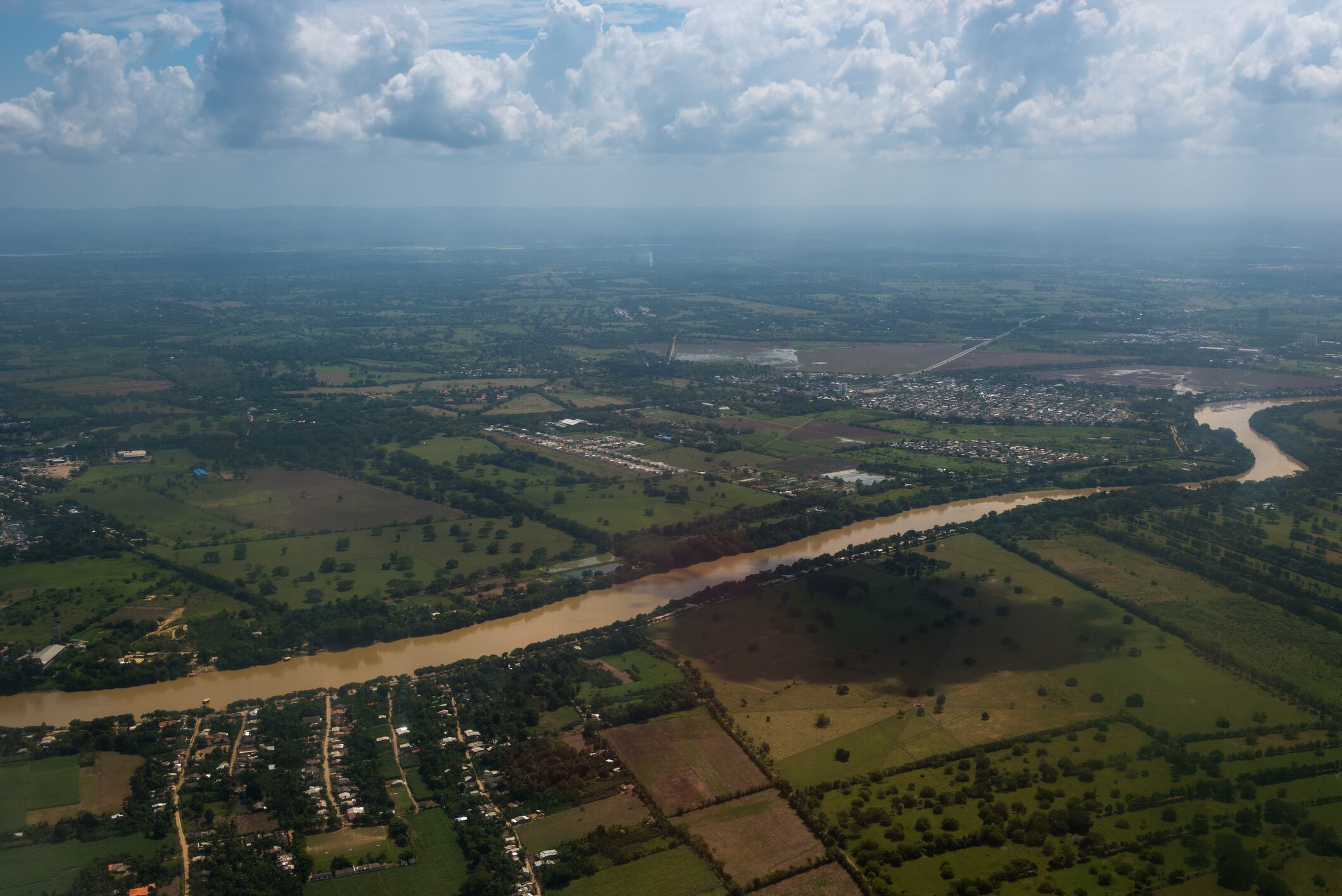 El río Sinú baña a Montería.