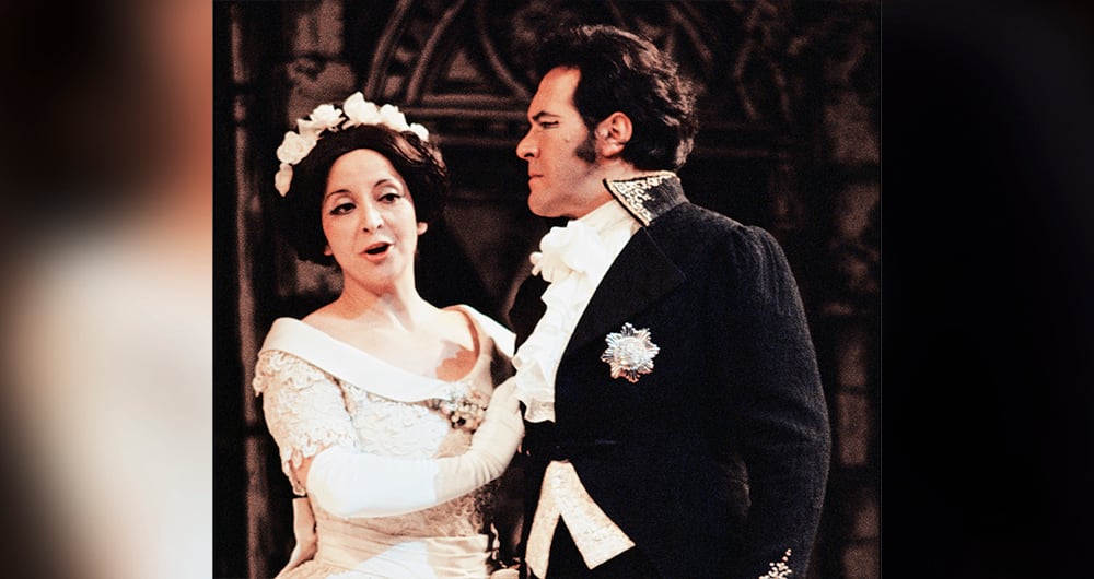 Sus funciones en el Colón de Bogotá forman parte de la historia de la ópera en Colombia.