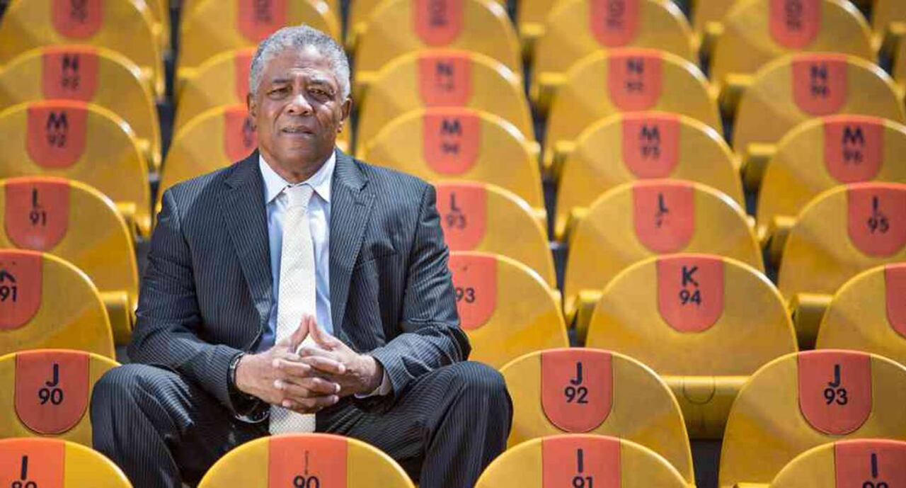 "Si uno aprende a elegir, tenga la seguridad que tiene un camino mas expedito en la vida": Maturana