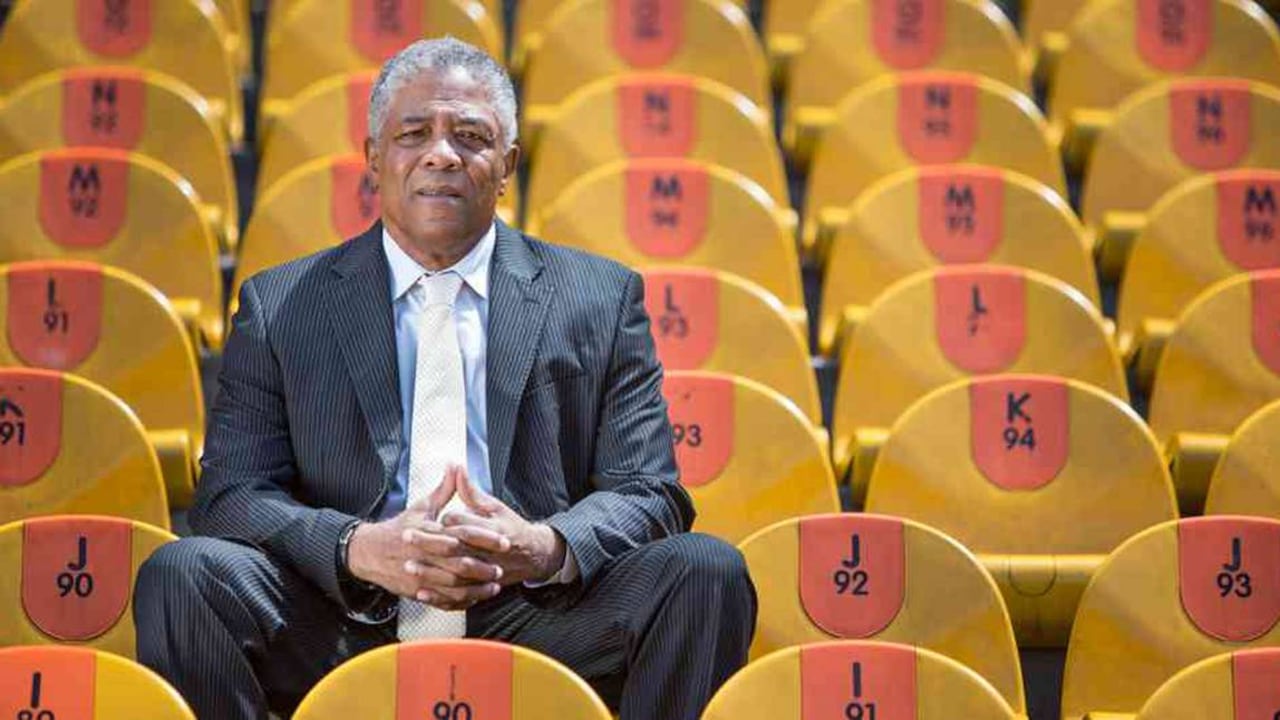 "Si uno aprende a elegir, tenga la seguridad que tiene un camino mas expedito en la vida": Maturana