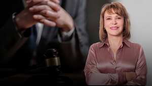 ¿Qué opina María Isabel? El abogado del régimen