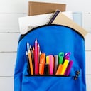 Se recomienda solo empacar lo necesario para la jornada escolar.