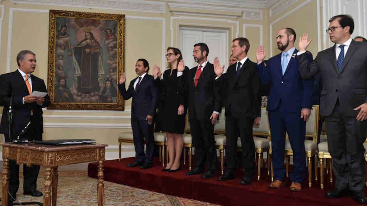 El presidente Iván Duque nombró un grupo de consejeros cuya tarea principal será coordinar el desarrollo de las tareas ministeriales. Los supervisará Jorge Mario Eastman. En todo caso, Duque espera hacer una reforma pronta a la Presidencia para ajustar la dinámica de palacio a sus prioridades.