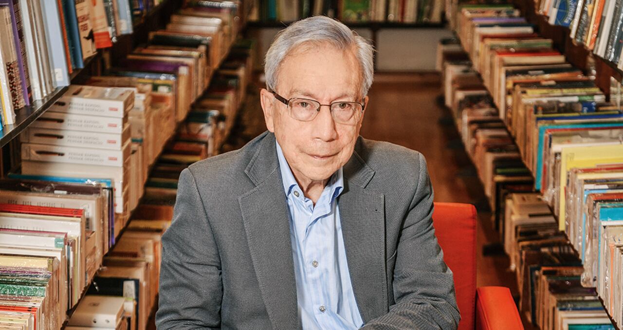 Felipe Ossa sigue los principios de su maestro, el fundador de la Librería Nacional.