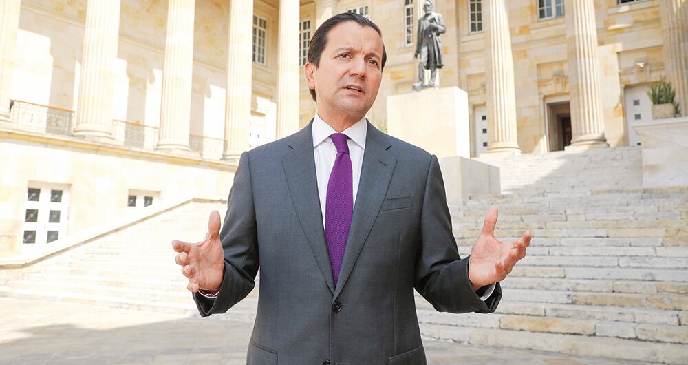 David Luna, senador de la República.