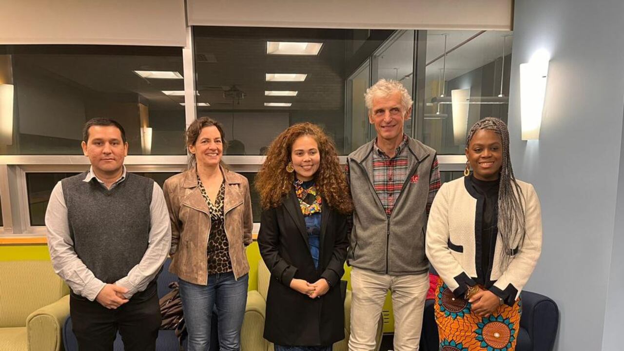 Ministerio de Ciencias de Colombia, en busca de cooperación con la Universidad de Harvard y el Instituto Tecnológico de Massachusetts.