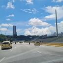 La medida aplica para motocicletas y vehículos de servicio público individual tipo taxi.