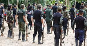 PETRO PROMETIÓ EN CAMPAÑA QUE FIRMARÍA LA PAZ CON EL ELN EN TRES MESES. POR EL CONTRARIO, ESA ORGANIZACIÓN CRIMINAL SE HA FORTALECIDO.