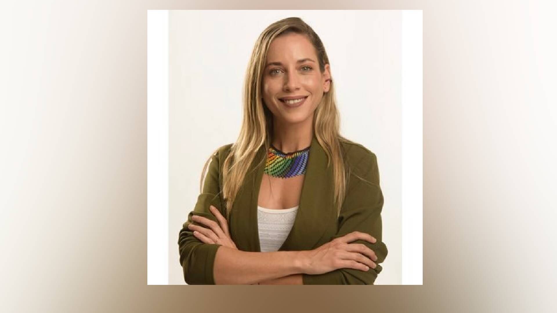 Twitter @AtomikHeartMom