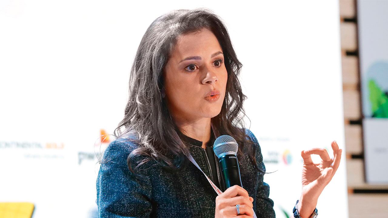 Luz Stella MurgasPresidenta de Naturgás