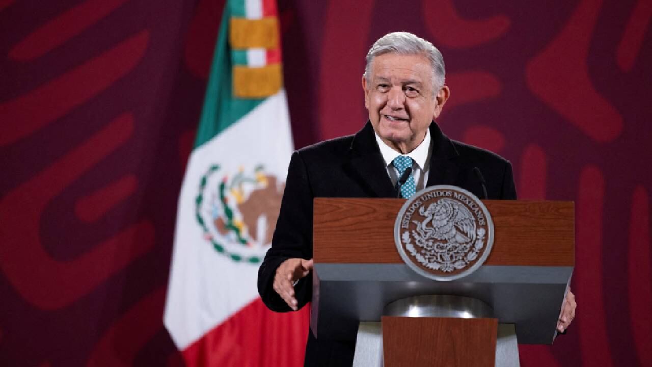 AMLO aseguró que para lograr una transformación se necesita una base social.