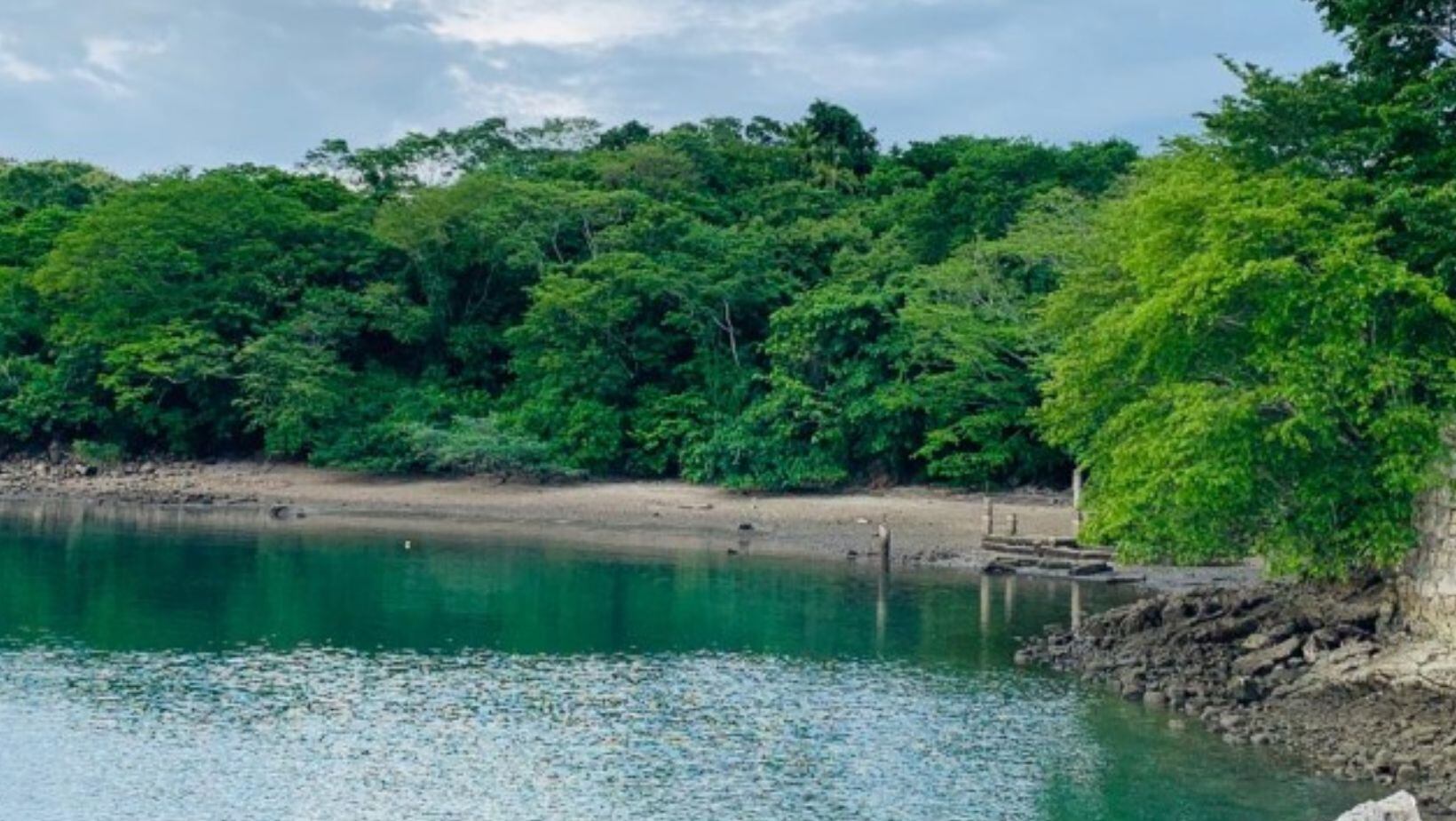 La isla centroamericana que se transformó en un increíble destino turístico y dejó atrás su pasado de temida cárcel
