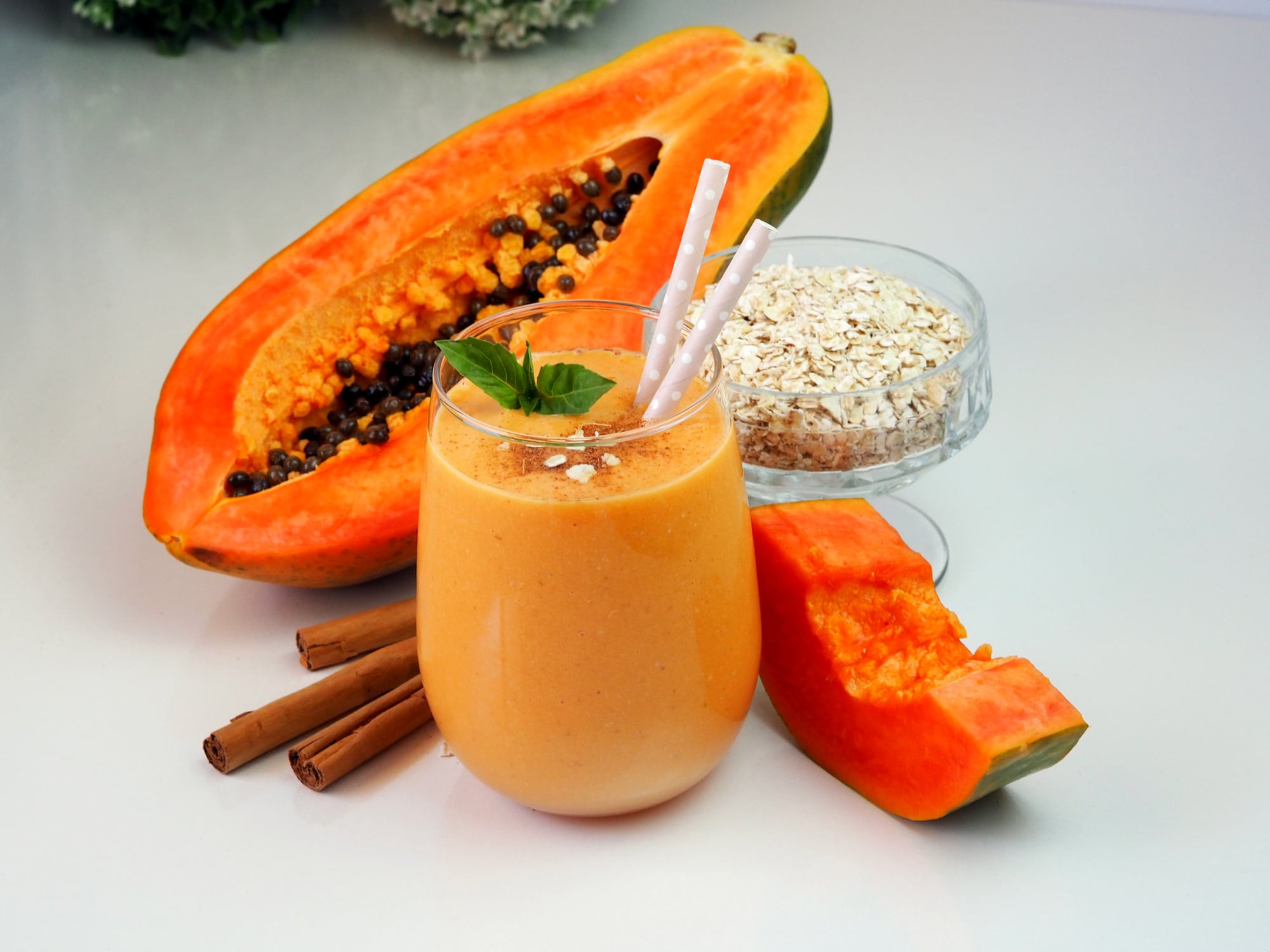 Beneficios de tomar un licuado de papaya y avena