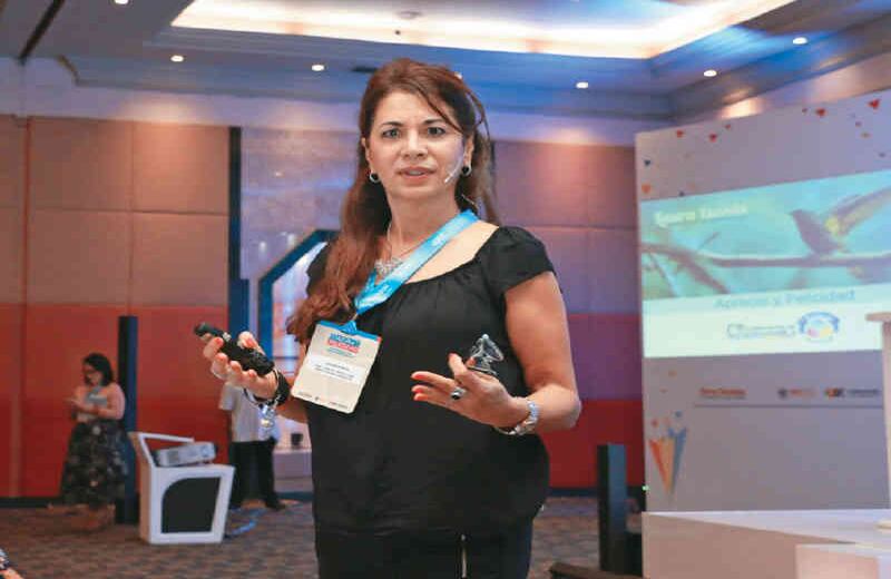 Laura Isanta Directora del Instituto del Bienestar,  de Argentina. Todo jefe tiene una imagen formada de sus colaboradores y los trata según ella. Lo más importante es que esa imagen siempre es percibida por el colaborador.