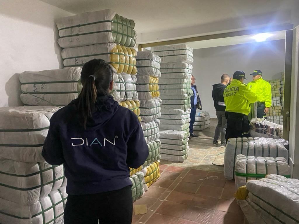 La Dian actualizó los requisitos de salida de mercancías en el régimen de tráfico fronterizo.