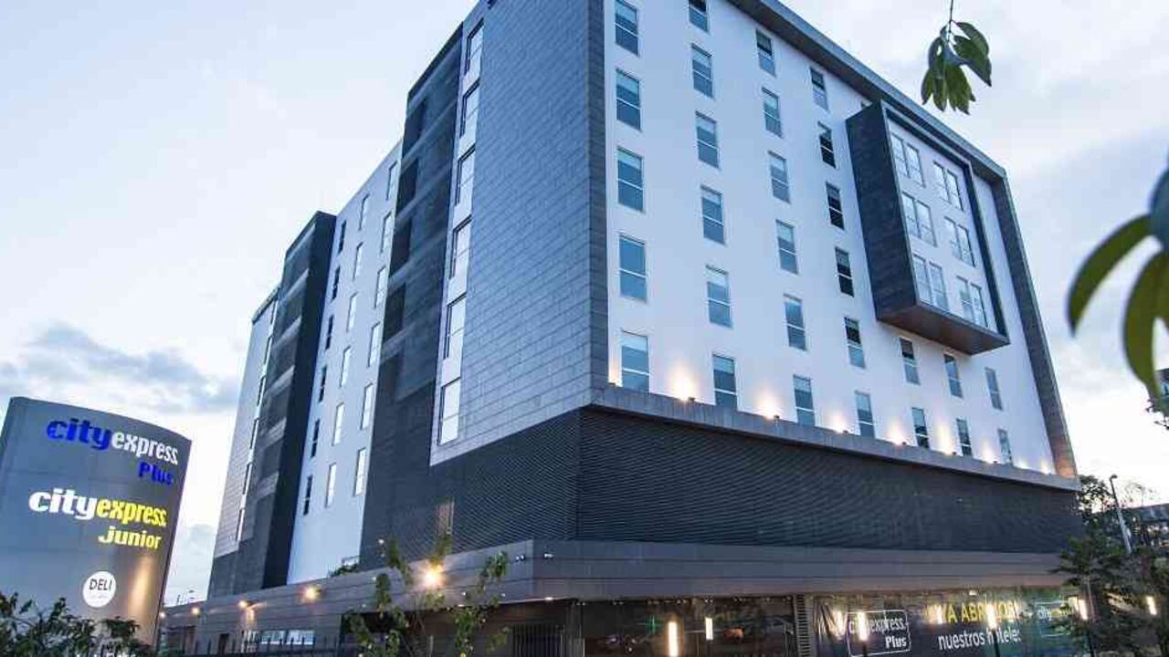 En este mismo edificio se concentran dos de las 5 marcas que tiene la cadena hotelera.