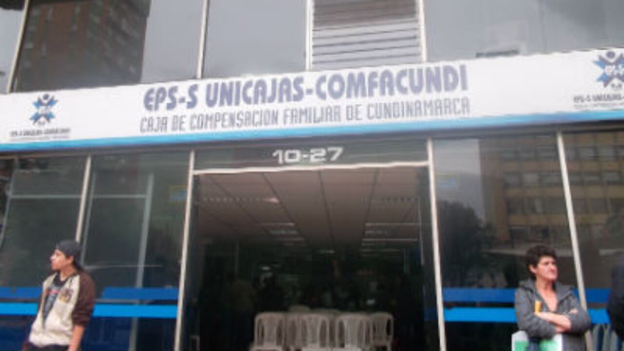 En esta sede de Confacundi, ubicada en Chapinero, murió un paciente que esperaba una autorización para una diálisis.
