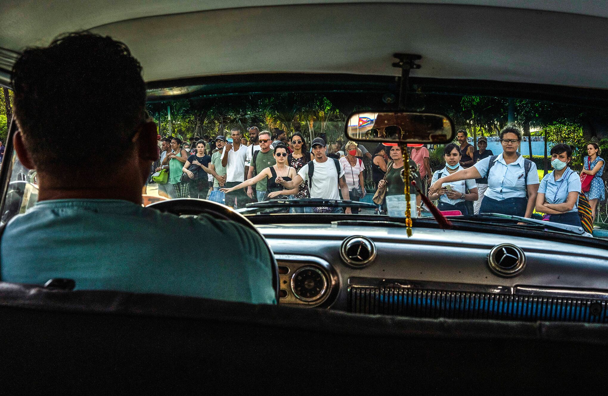 En imágenes: problemática del transporte en Cuba