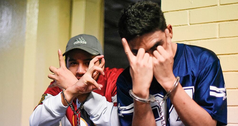 Continúa la tensión _6