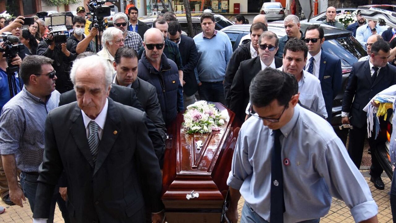 Con el dinero que recibieron por el crimen, unos 2.000 millones de pesos colombianos, los sicarios se dedicaron a la compra de joyas, ropas de marca y otros artículos de valor que no pasaron desapercibidos. Foto: Daniel Duarte / AFP