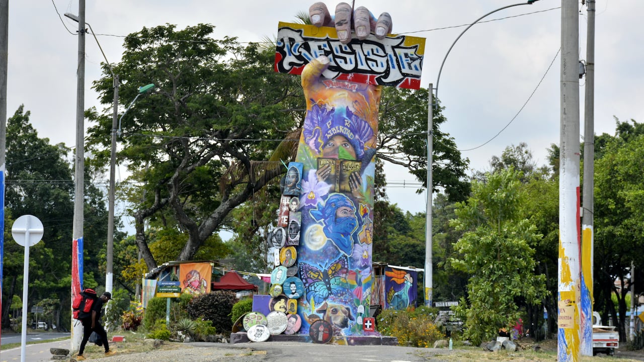 Monumento a la resistencia Cali en el sector conocido como Puerto Rellena en el oriente de Cali.