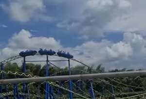 La montaña Rusa del parque del café tuvo falla mecánica que causó pánico en los asistentes al parque