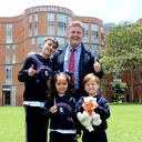 Juan Pablo Aljure, presidente de la junta directiva del Colegio Rochester, asegura que educan en un ambiente que tiene como principio la amabilidad y la cortesía.