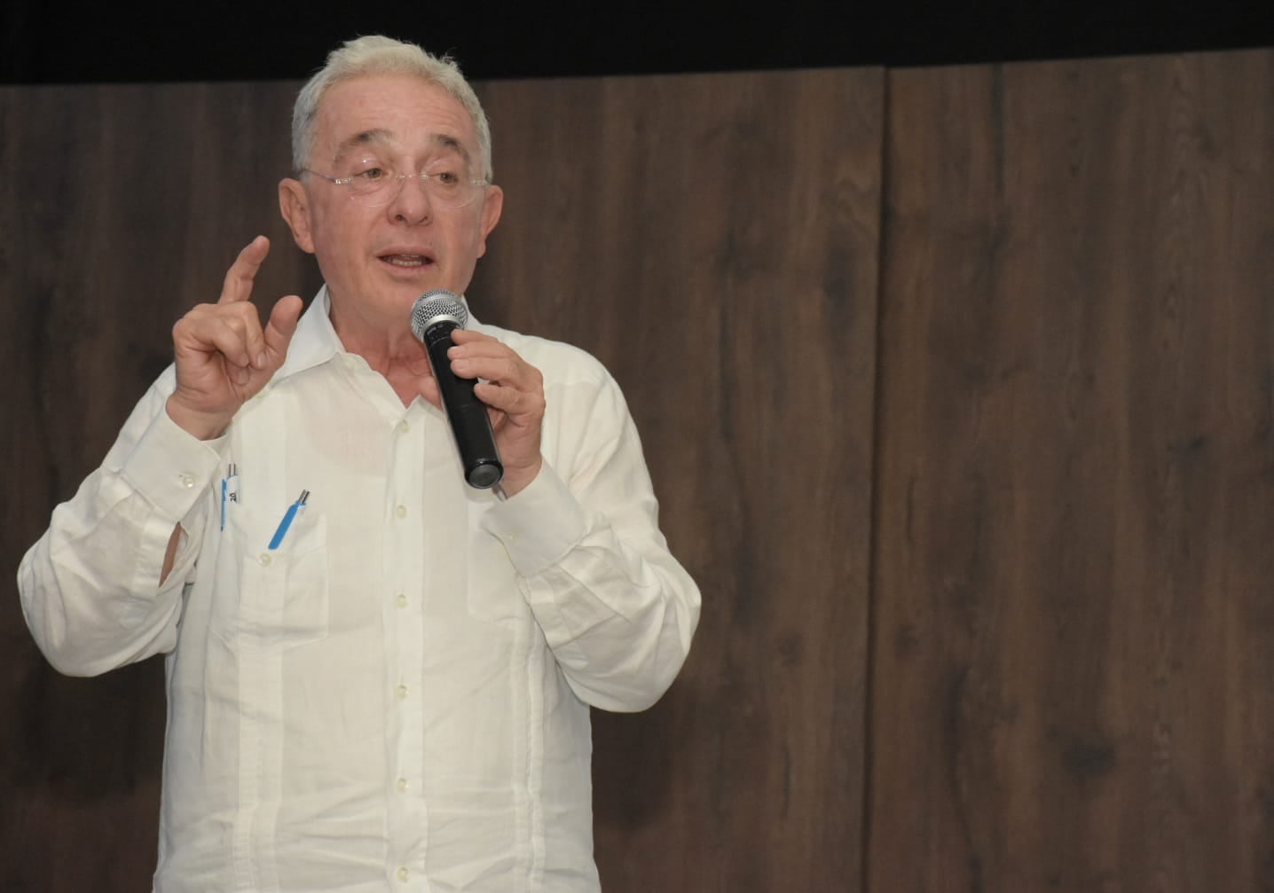 Visita Expresidente Álvaro Uribe a Santiago de Cali para la presentación de los candidatos por el Centro Democrático a las Elecciones Regionales.