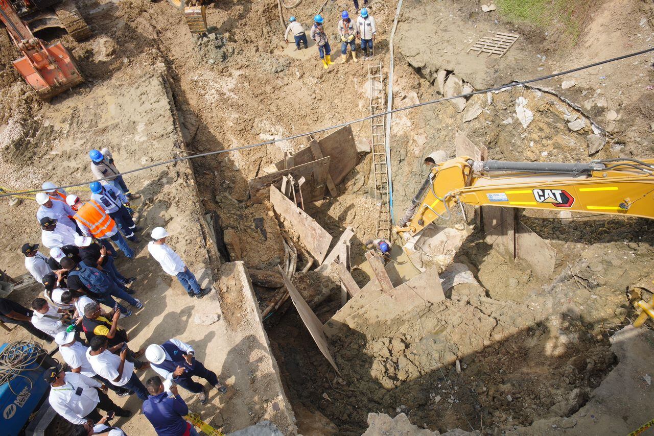 Daño en tubería tiene en emergencia a Cartagena
