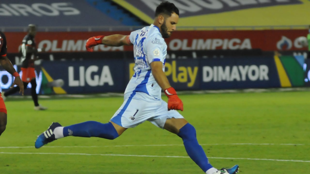 Sebastián Viera, arquero de Junior