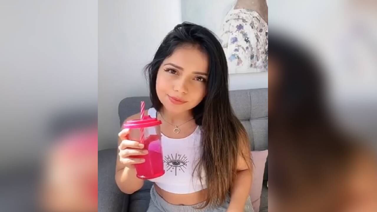 La modelo Aida Cortés reveló que lanzará un juguete sexual. Foto Instagram @aidacortesll.