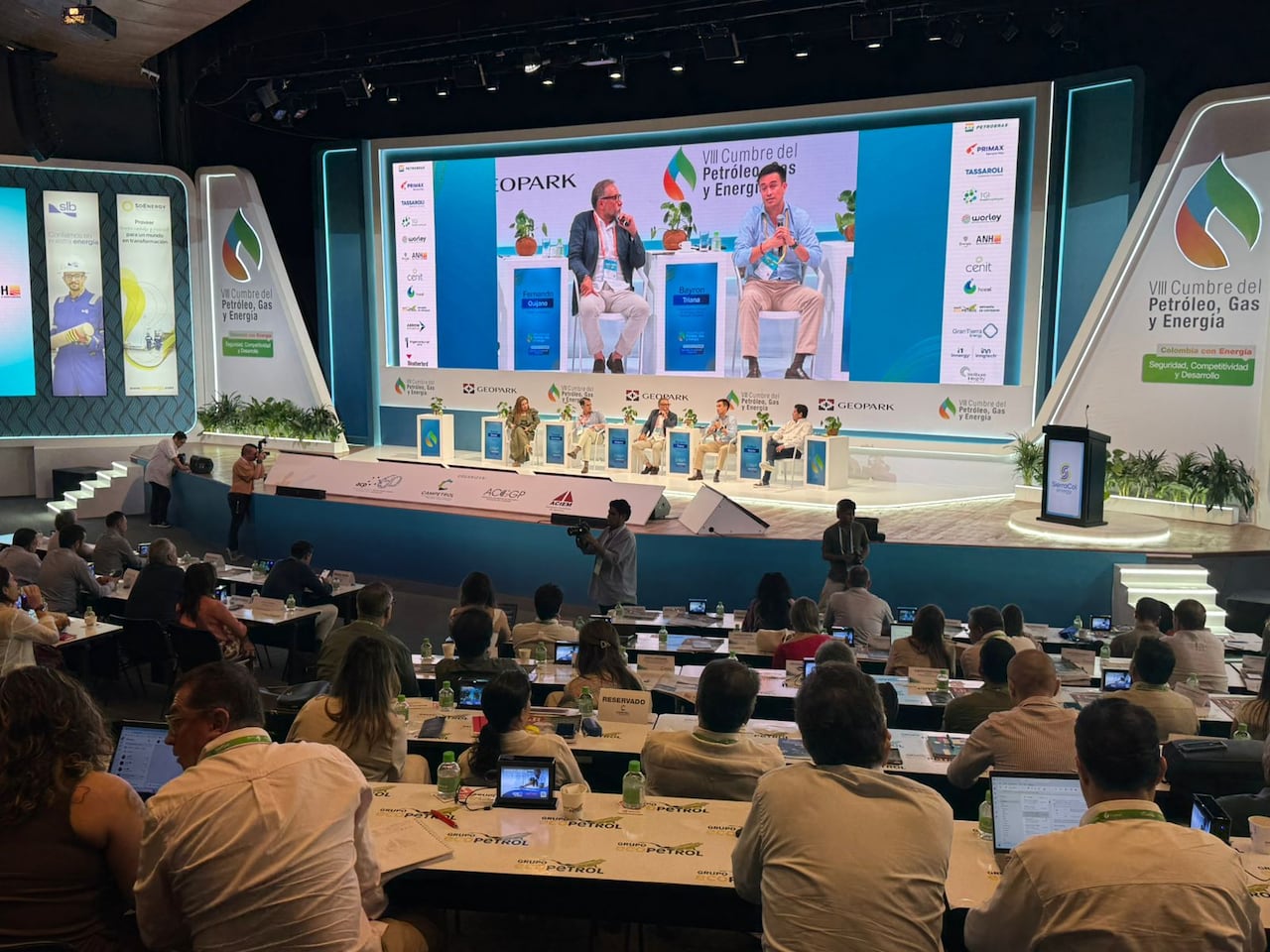 En el foro de Lecciones Aprendidas en Materia Energética se dio una mirada al panorama energético del país.