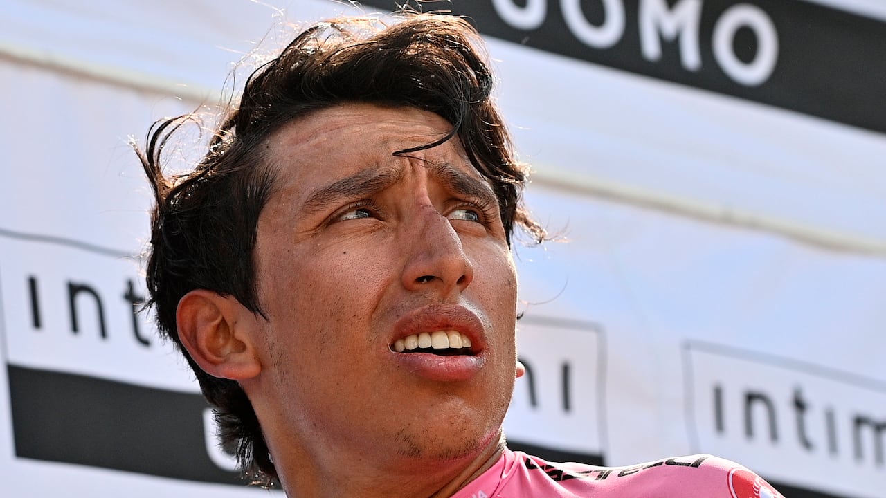 Egan Bernal en la etapa 19 del Giro de Italia 2021.