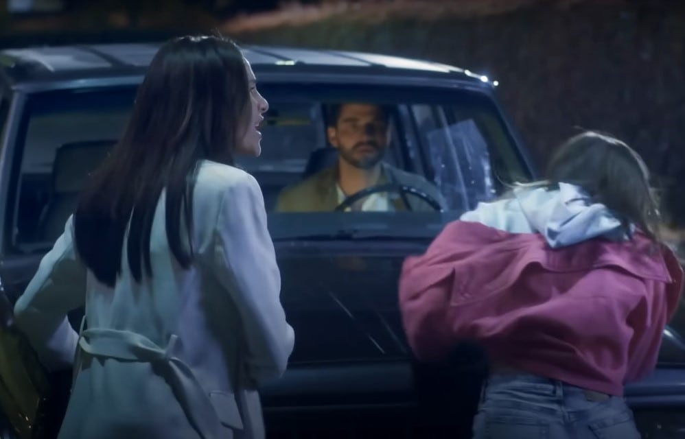 Ana le pone límites a su hija por tratarla de zorra