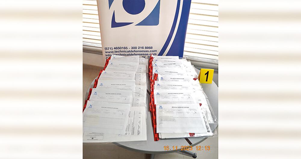   En cadena de custodia está toda la información y las bitácoras con los resultados del general (r) Jhon Rojas en los últimos cuatro años.