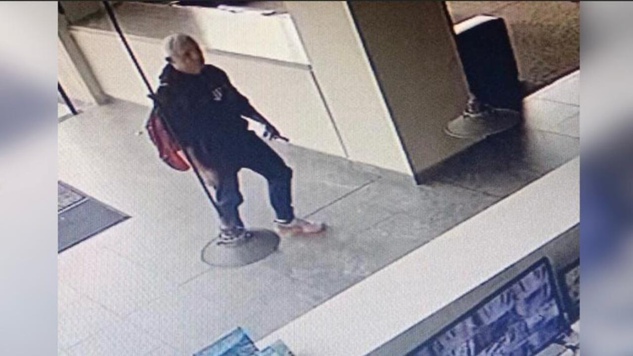 Imagen del procurador Carlos Mario Molina antes de ser encontrado muerto en su apartamento en el centro de Bogotá.