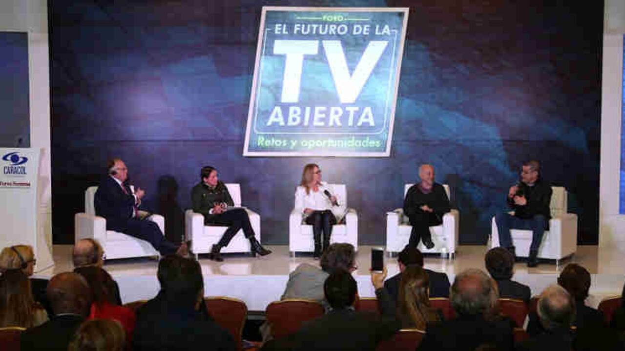 El foro ‘El futuro de la TV abierta: retos y oportunidades’ fue organizado por Caracol Televisión y Foros SEMANA.