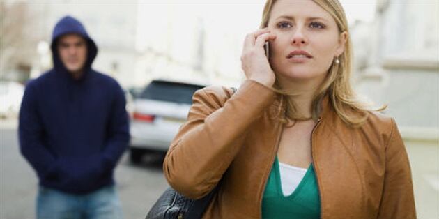 Una buena opción para prevenir el robo de un celular es asegurarlo.