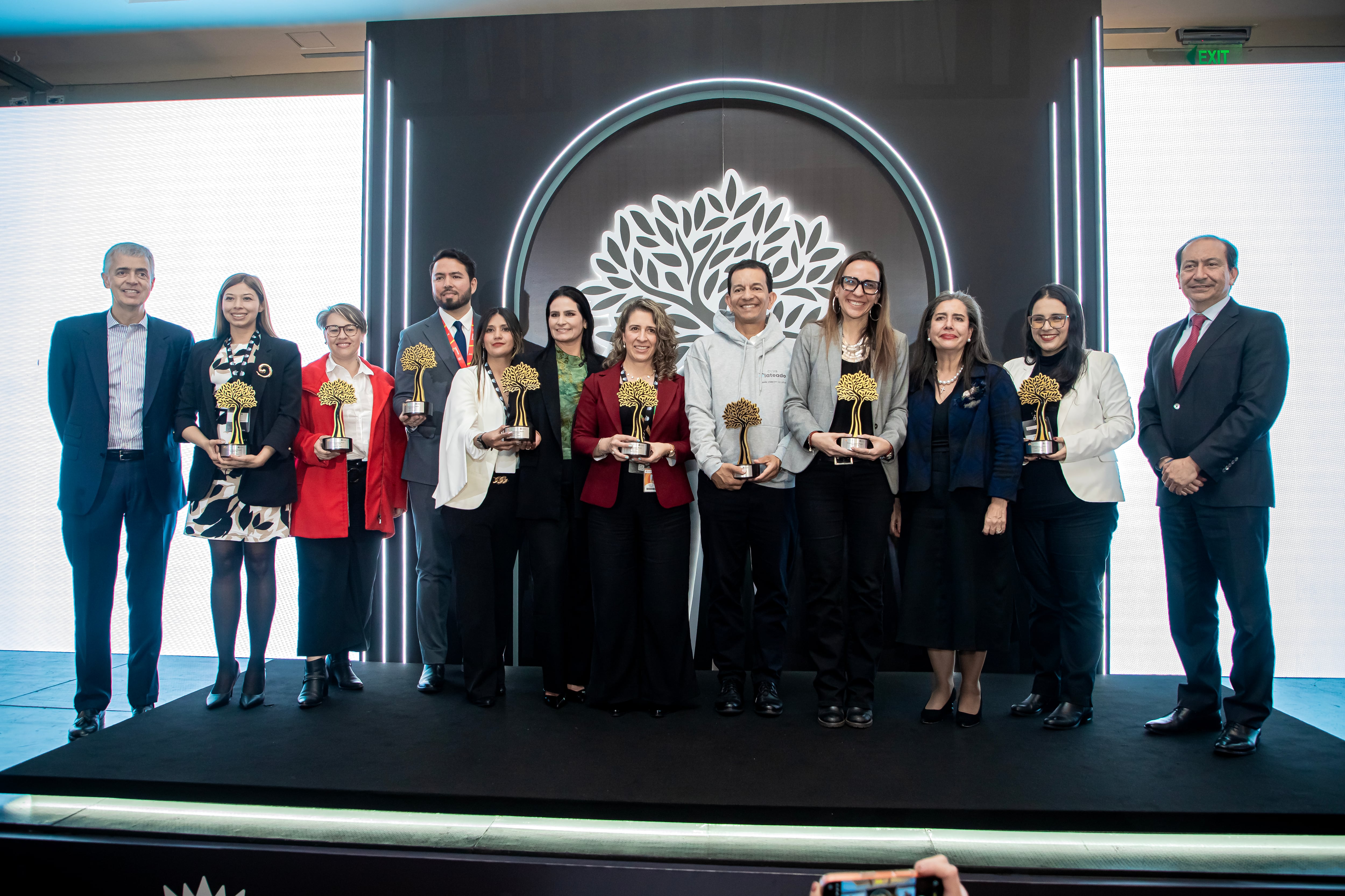 Ganadores de la segunda entrega del Premio Innova Mayor.