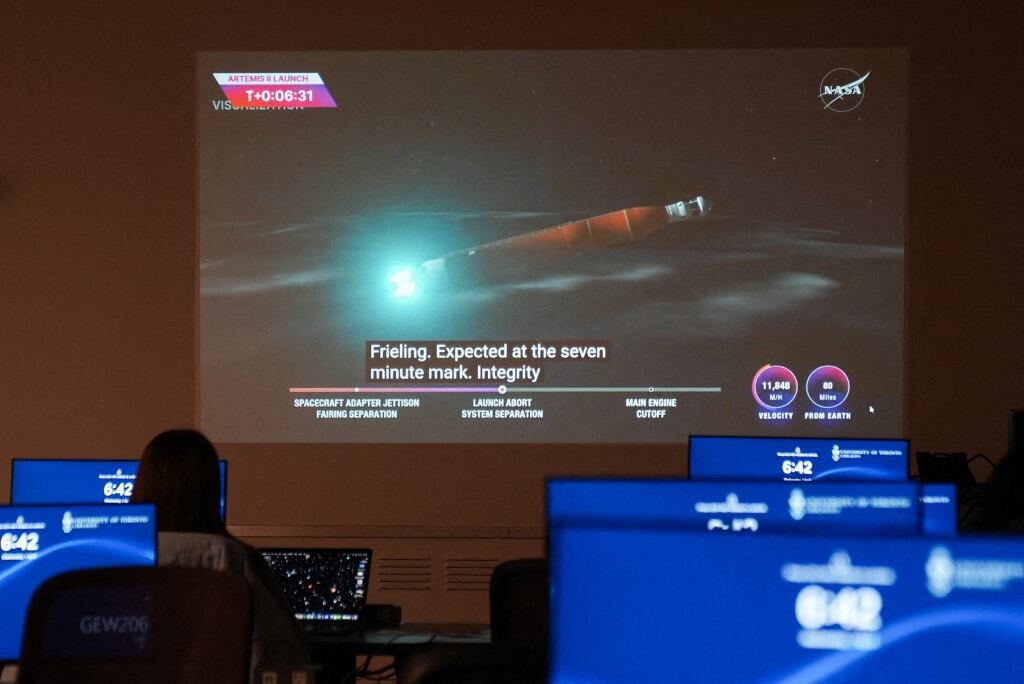 La misión Artemis II establece un nuevo estándar en comunicación entre astronautas y la Tierra.