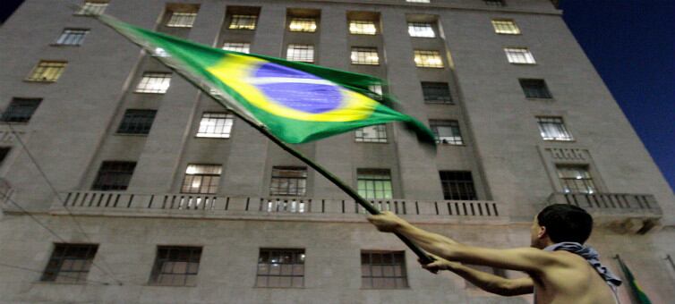 Los Gobiernos ya no pueden ignorar las exigencias de la población.