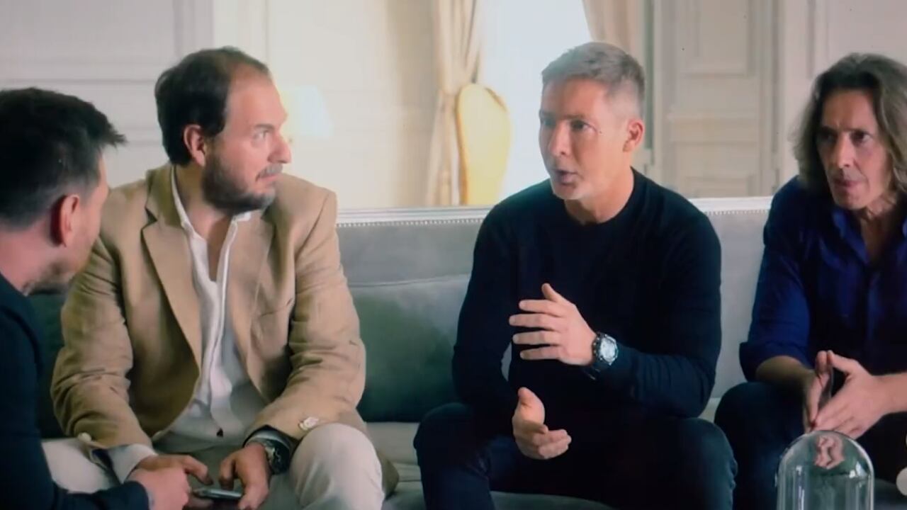 El momento de la conversación entre el 'Mago' Magoya y Lionel Messi