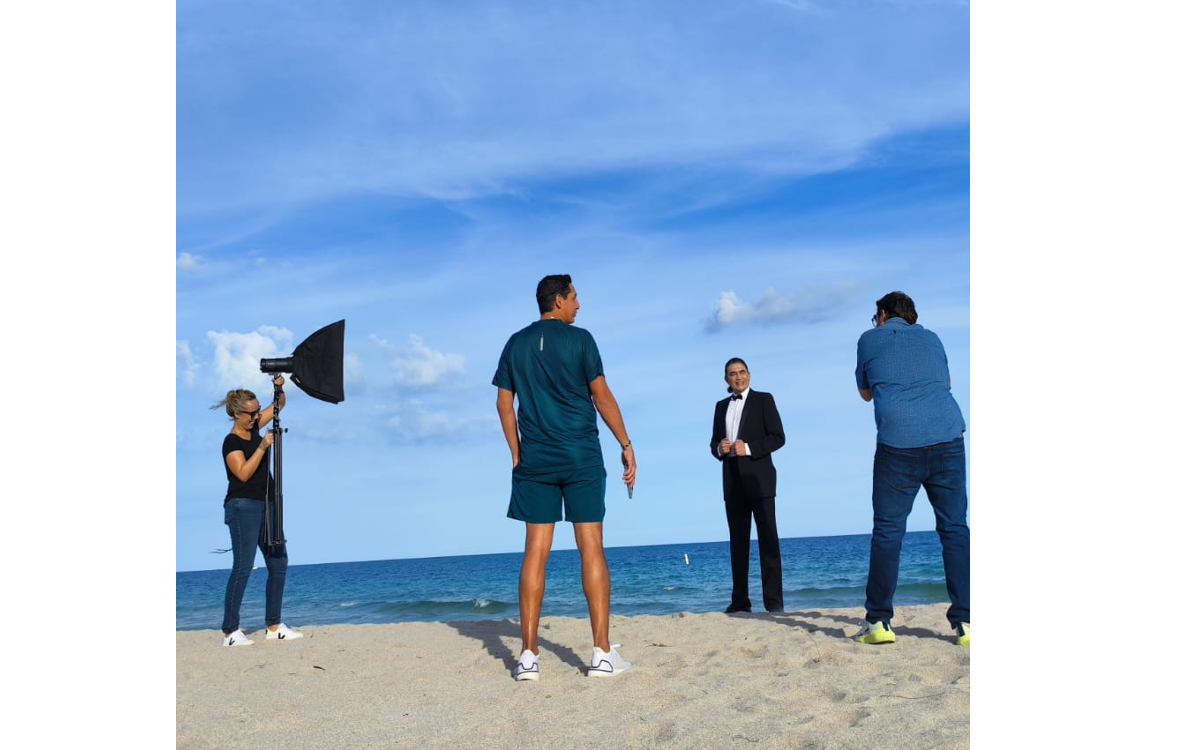 Bolívar renunció el pasado 31 de diciembre a su curul en el Senado.