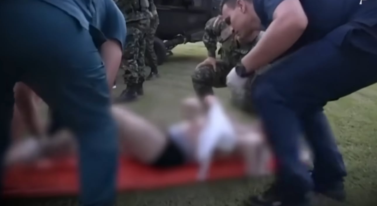 Tres militares quemados en el Putumayo por productores de cocaína son atendidos en el Hospital Militar en Bogotá.