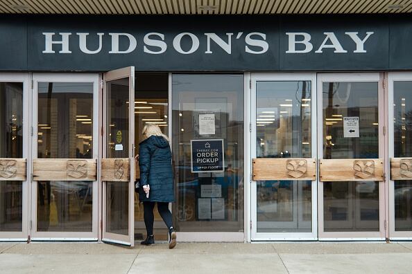 En un movimiento estratégico, Canadian Tire Corporation adquirió los activos de propiedad intelectual de Hudson's Bay por 30 millones de dólares canadienses