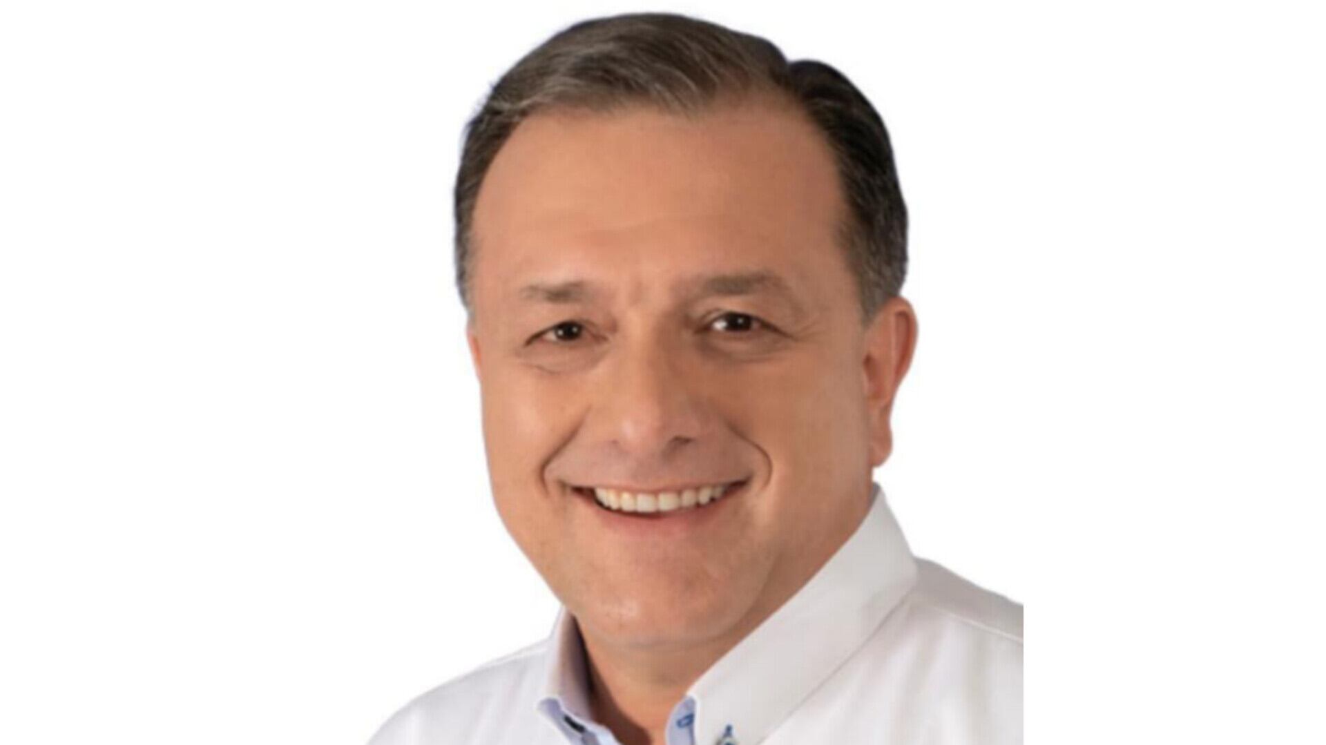 César Arturo Alzate Montes.