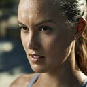 Las bebidas isotónicas son recomendadas cuando las personas realizan una exigente actividad deportiva. Foto GettyImages.