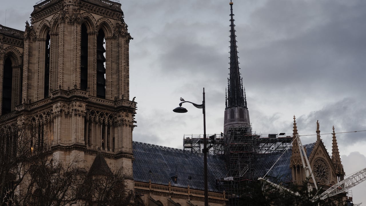 Notre Dame de París: cinco historias que marcaron su legado histórico
