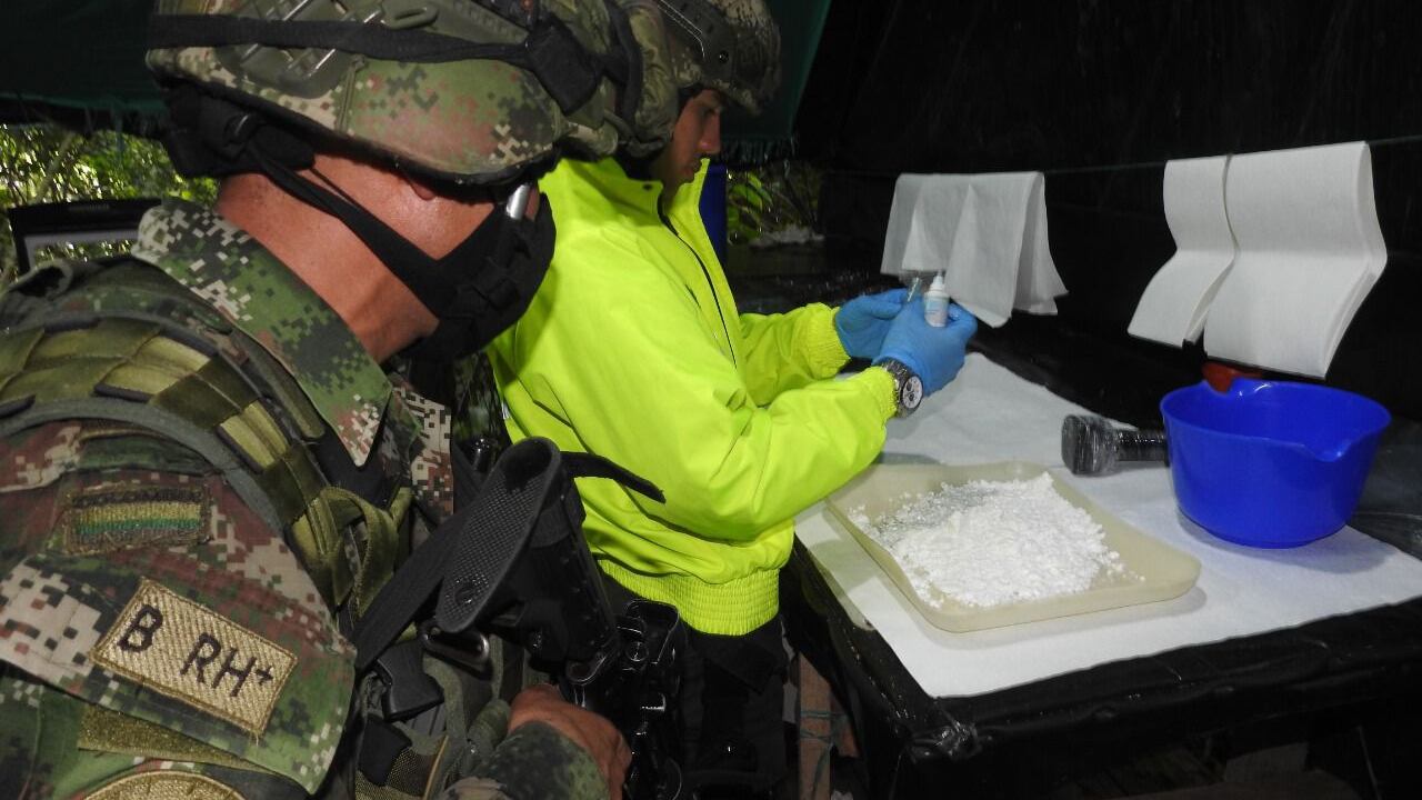 En dos operativos contra el narcotráfico, las autoridades golpearon las finanzas del ELN y las disidencias de las Farc.